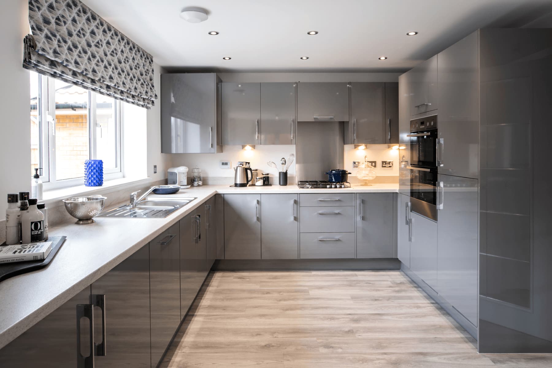 Kitchen Design Taylor Wimpey   Tregwilym View Shelford Kitchen 